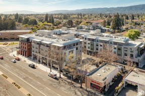 Excellent Show Room Space Near Downtown Mountain View - Image 16