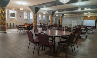 Brooklyn Botanic Ballroom - Image 5