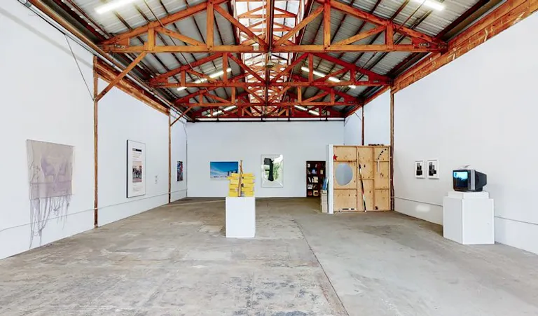 Gallery and Livingroom  - Image 1