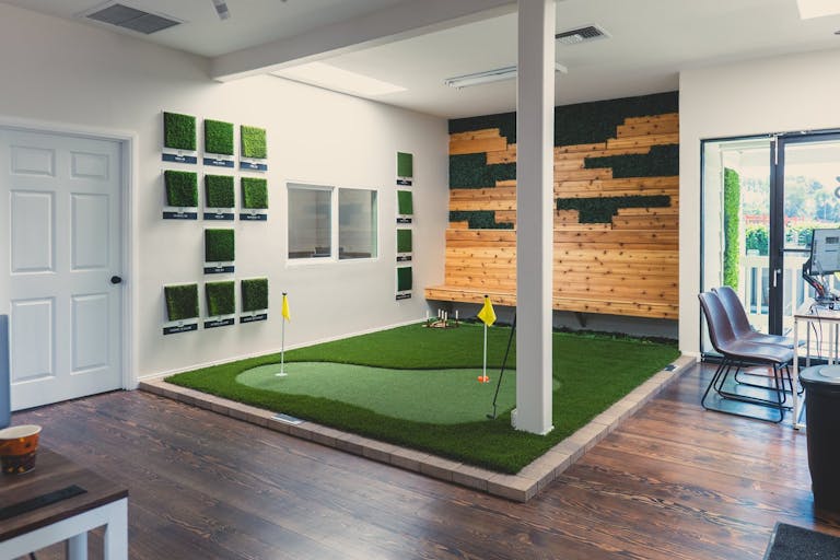 High Traffic Retail Space - Image 3