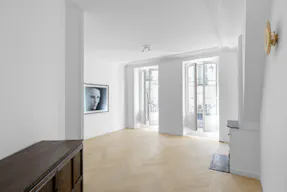 Sant Honorée Pop Up Boutique - Image 5