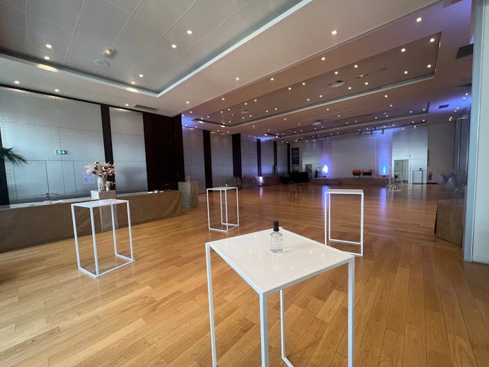 Sublime espace atypique dans le 16�me - Image 3