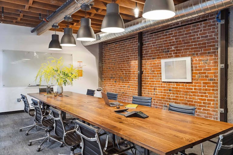 Telegraph Meeting Room ? seats 14 - Image 1