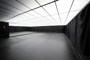 Metro 2 - Infinity room with RGB ceiling - Image 4