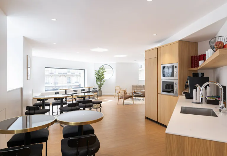 Coworking 9�me arrondissement de Paris, - Bureau 6 postes - Image 1