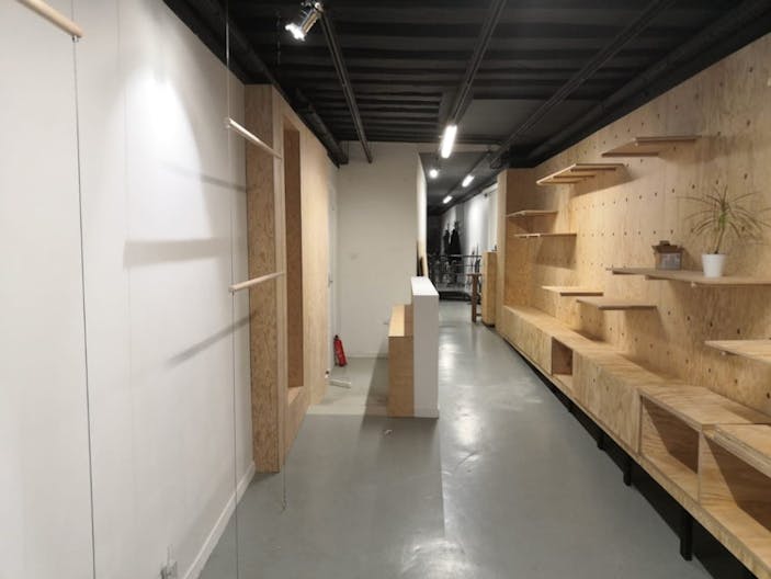 Rue quincampoix Pop Up Boutique - Image 1