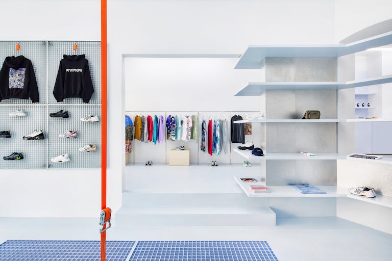 Exclusive Retail Space Next Door to SUPREME  – Berlin Mitte - Image 2
