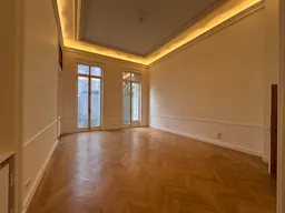 hotel particulier en plein coeur de Paris avec Jardin - Image 13