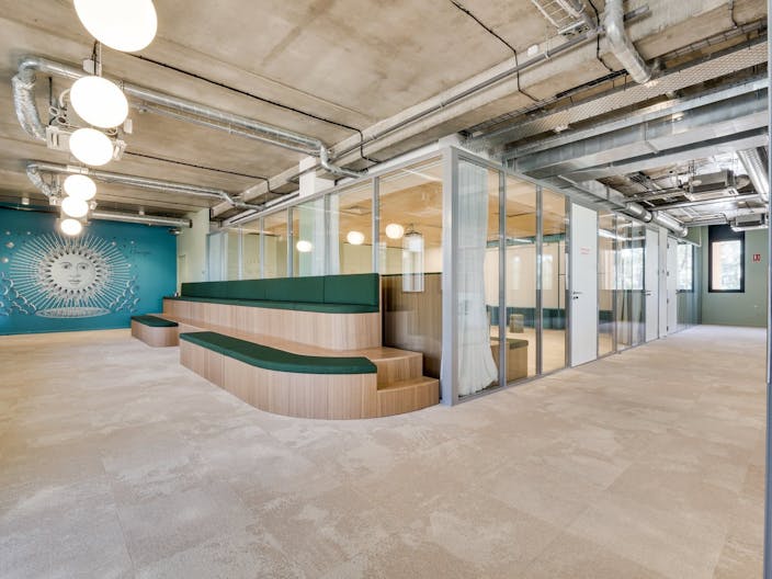 Salle cr�ative pouvant accueillir jusqu'� 35 personnes - Image 2