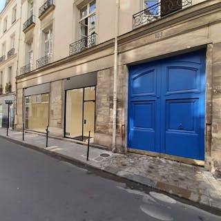 Iconic Rue Charlot Pop-up space - Image 1