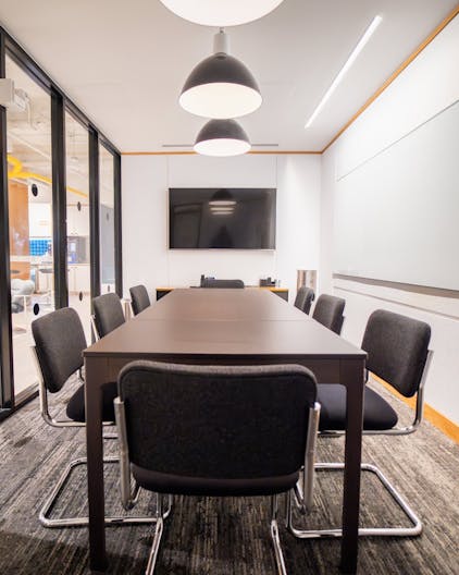 Conference Room for 10 in a corporate office setting in Midtown East NYC - Image 4