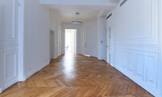 Apartment for Rent - Paris 8th Near Triangle d'Or - Ideal Showroom / Office - Image 11