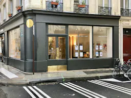 Beautiful space-Show room corner spot close from" le marché des enfants rouges" Haut Marais - Image 0
