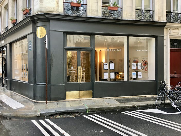 Beautiful space-Show room corner spot close from" le marché des enfants rouges" Haut Marais - Image 0