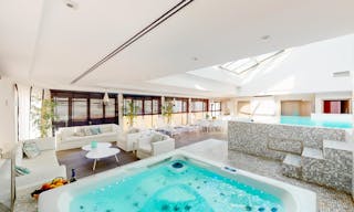 H�tel particulier avec piscine � Cannes - Image 5