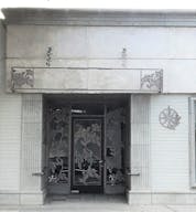 Beverly Hills Luxury Fashion Retail Showroom & Creative Space (North & West Showrooms) - Image 15