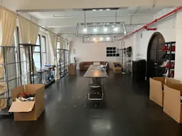 Manhattan Showroom - Image 13