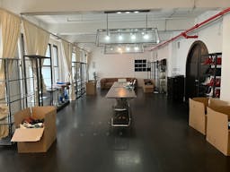 Manhattan Showroom - Image 13