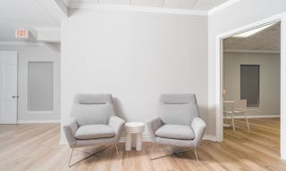 Training Room - Seats 40! Amenities! - Image 6