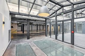 Wonderful Space in the 1st Arrondissement near Saint-Honor� - Image 6