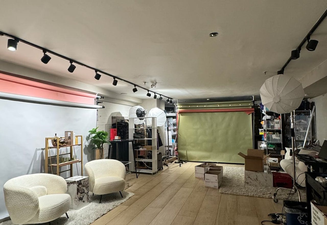 Creative Tribeca Basement Studio ? 1,200 Sq Ft for Sublease - Image 0