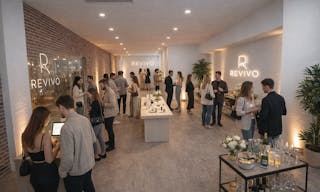 2,600 sq ft Two-Level Downtown Venue — Full Glass Storefront + Lower Level with Own Entrance | Chinatown/LES - Image 6