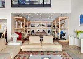 Two-Story, 3000 sqft, Large, Bright & Airy Art Gallery & Collectible Vintage Design Gallery in Brooklyn - Image 0