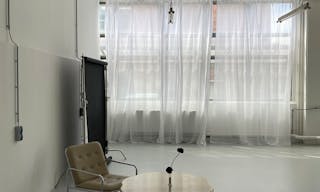 minimalistic atelier / daylight studio / event space 125sqm - Image 3