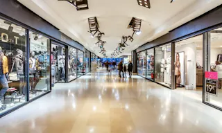 Pop Up Kiosk Galerie des champs �lys�e - Image 2