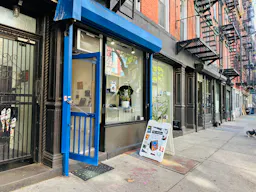 Lower East Side, Alphabet City storefront - Image 11