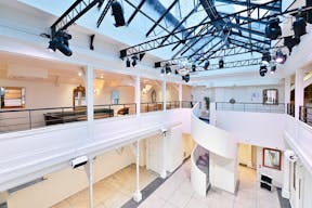 Electric Paris: Cultural and Event center. Perfect for showroom, trade shows and launching products - Image 11