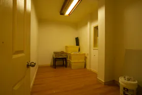 Eye-Catching White box Space: Art, Parties, Events, and Pop-Ups in Prime Lowe East side, Chinatown Near SoHo with Extra Room - Image 7