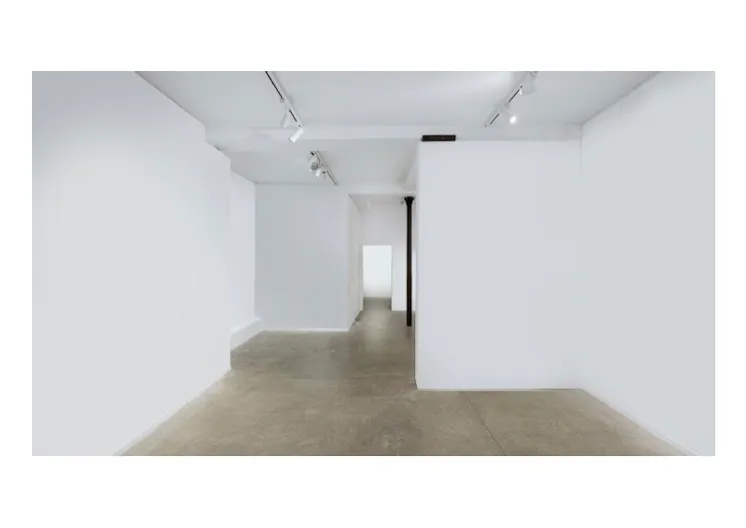 Un espace pop-up parfait pour les fashion weeks dans le quartier du marais à Paris.  - Image 0