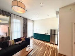 Prime Prospect Heights Storefront - Image 18