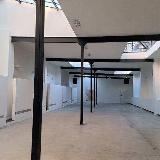 Unique industrial building located in the rapidly evolving Certosa District - Image 2