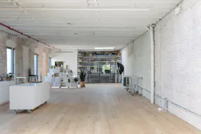 White Commercial Kitchen Photostudio - Image 0