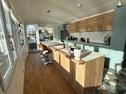 Espace p�niche dans la nature proche m�tro - Image 5