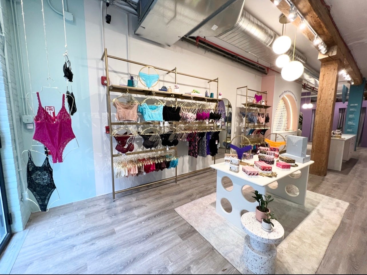 Rent SHORT-TERM North 3rd Street, 107 - Starting at USD