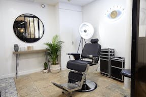 Boutique-Showroom-Institut- Atelier  (de 40 � 70M2), f�minine et chaleureuse - Image 5