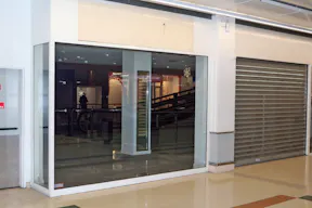 Boutique premium � Bercy 2 - Image 4