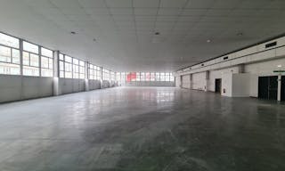 Atypical Space in the 5th arrondissement of Paris - Image 0