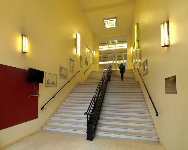 Batiment Institutionnel - Image 4