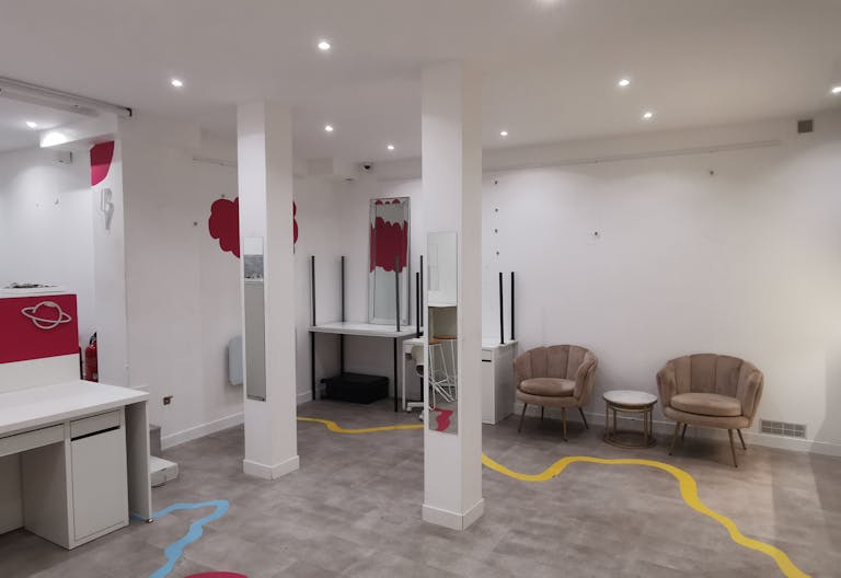 Pop UP Louvre Opera Passage Choiseul - Image 2