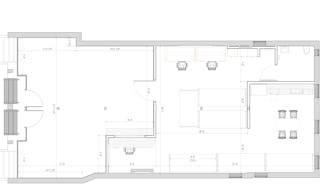 Elegant SoHo Storefront with All Glass Front - Image 13