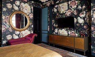 Creatively Colorful Tribeca Apartment with Stunning Art - Image 19