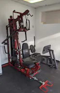 Storefront Physical Therapy and Personal Training Studio with Shower - Image 1