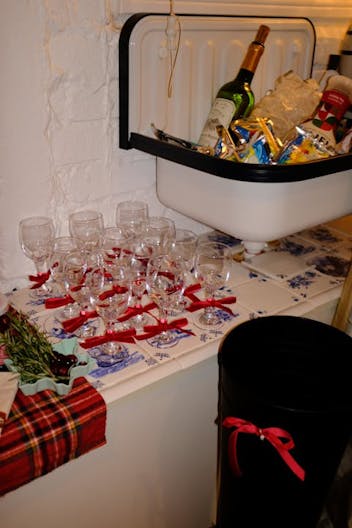 Jewel Box Pop-up Space by the Ocean - Image 1