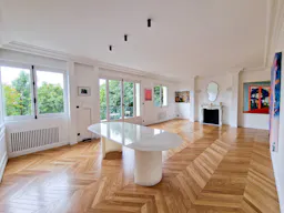 Appartement Parisien Contemporain 'Haussmannien' - Image 2