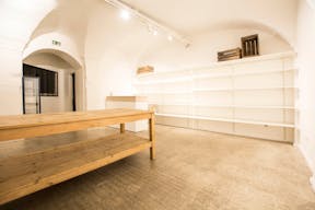 Pop-Up Store for Rent - Lyon Downtown Near Place des Jacobins - Image 8