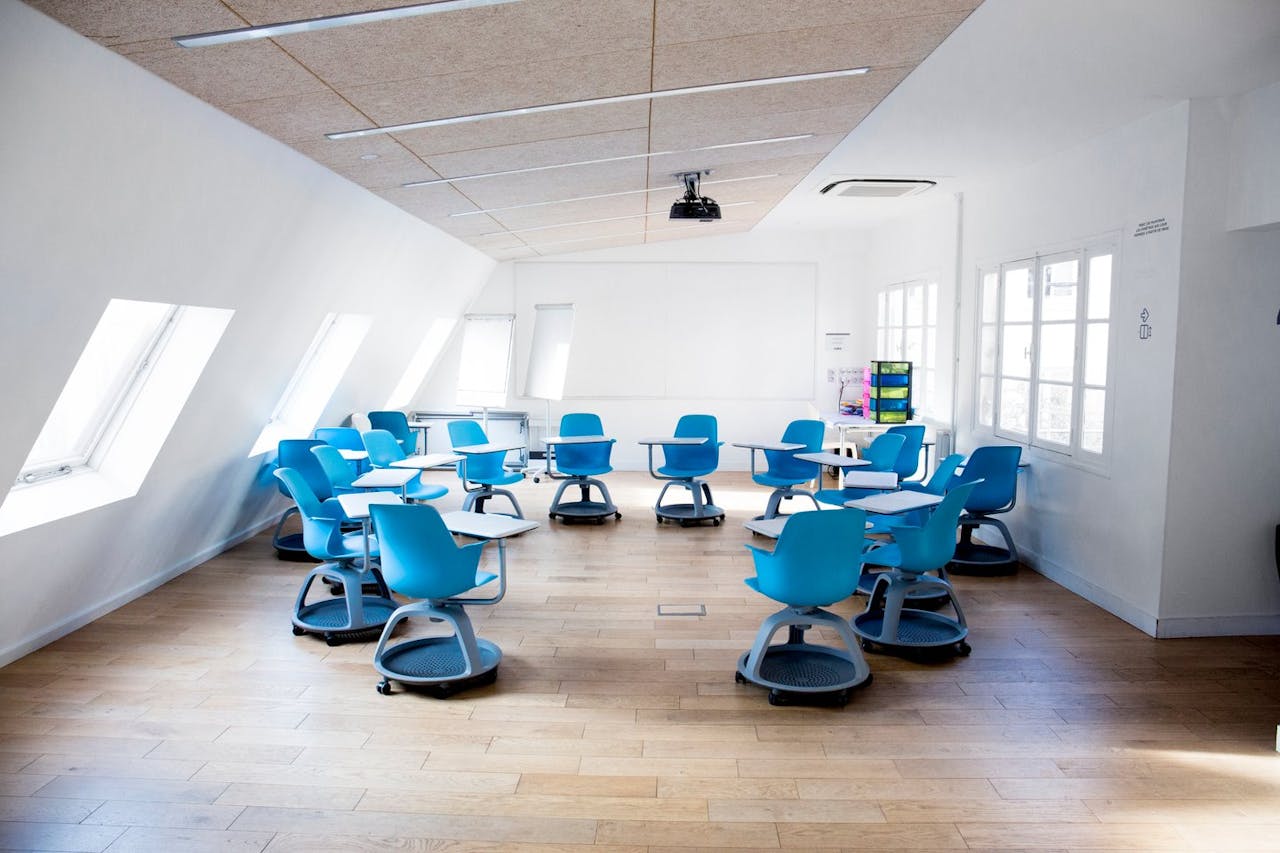 Un espace id�al pour vos formations ou r�union d'�quipe. - Image 1